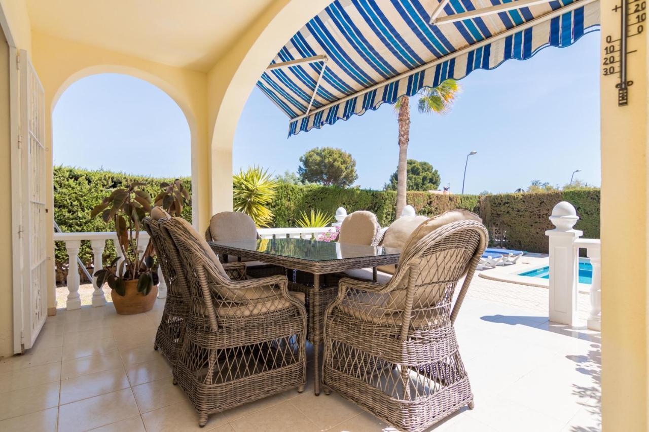 Charming One-Floor Villa With Private Pool In Los Balcones تورّيفيِخا المظهر الخارجي الصورة