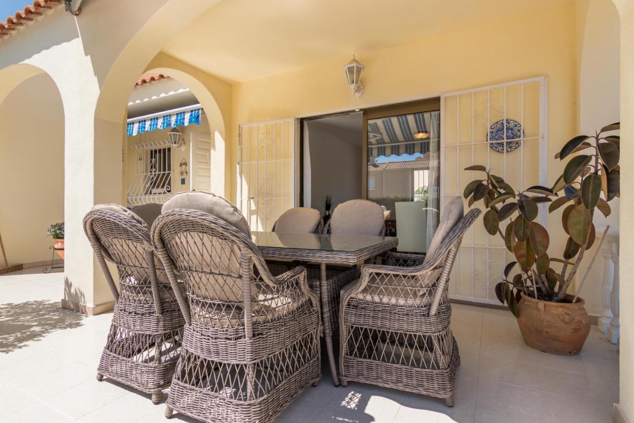 Charming One-Floor Villa With Private Pool In Los Balcones تورّيفيِخا المظهر الخارجي الصورة